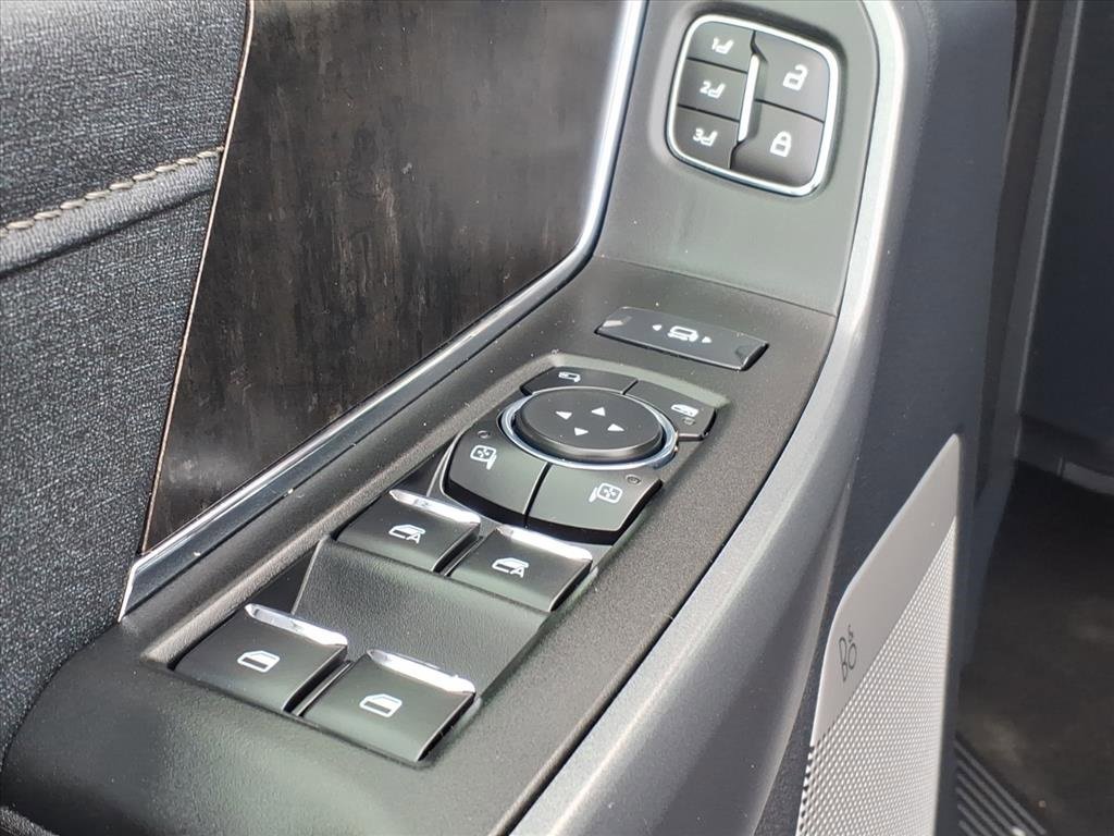 Used 2024 Ford F250 Lariat w/ Lariat Ultimate Package image 14