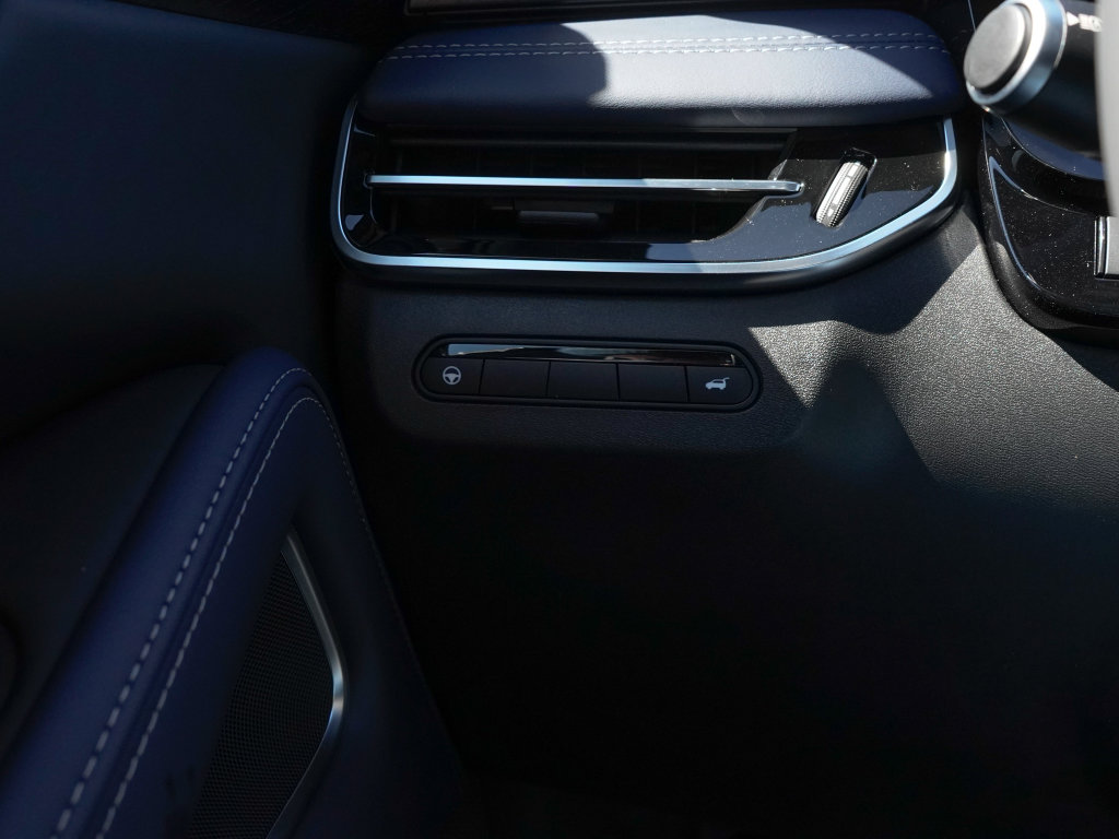 New 2026 INFINITI QX60 Sport w/ Dark Cargo Package image 31