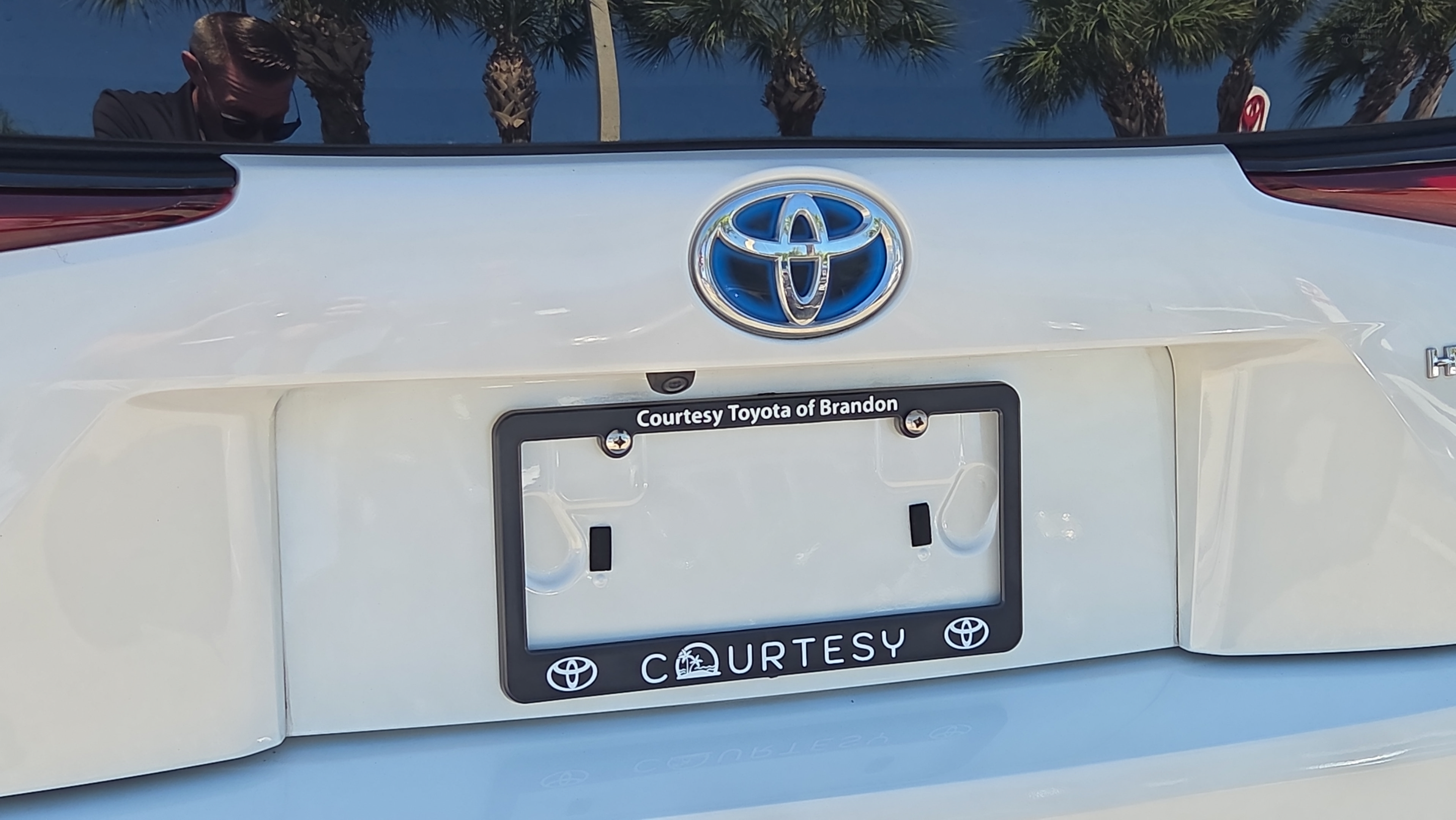 Used 2019 Toyota Prius XLE FWD image 26