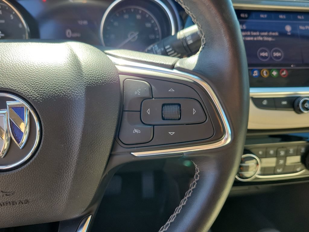 Used 2020 Buick Encore GX Essence FWD image 23