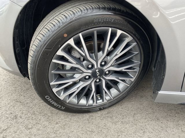 Certified 2024 Kia Forte GT-Line w/ GT-Line Premium Package image 41