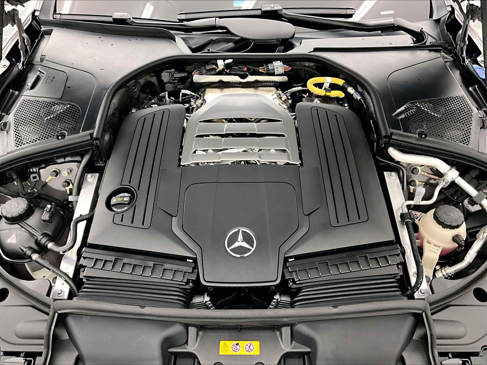 New 2027 Mercedes-Benz S 580 4MATIC Sedan image 9