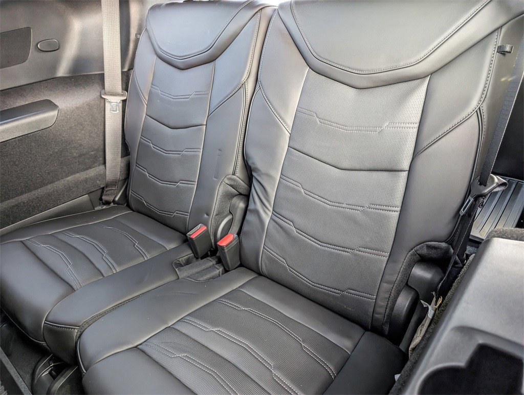 Certified 2024 Cadillac XT6 Sport w/ Platinum Package image 14