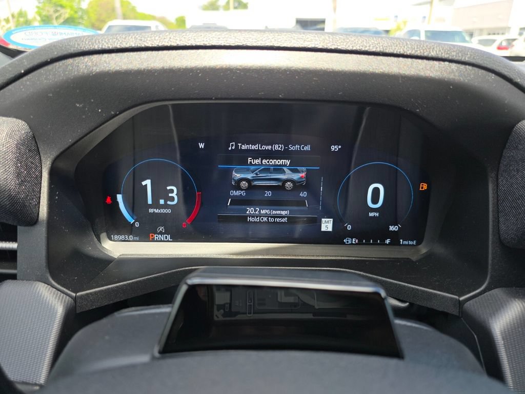 Used 2025 Ford Explorer ST-Line RWD image 36