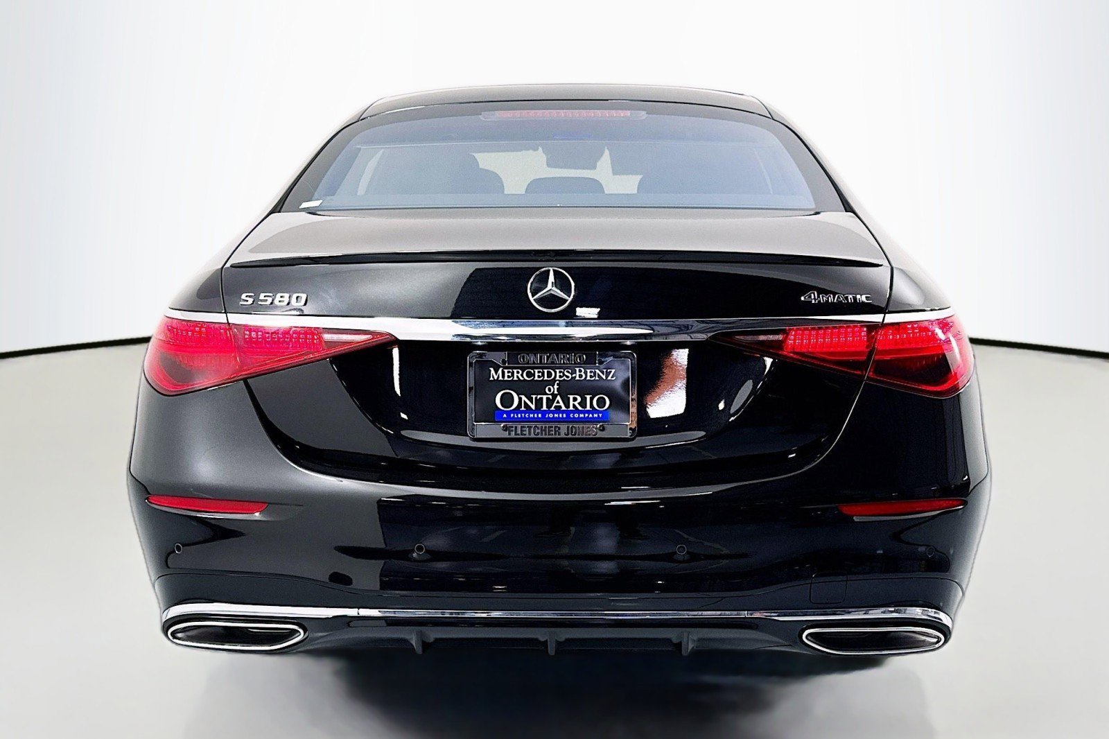 New 2026 Mercedes-Benz S 580 4MATIC Sedan image 3