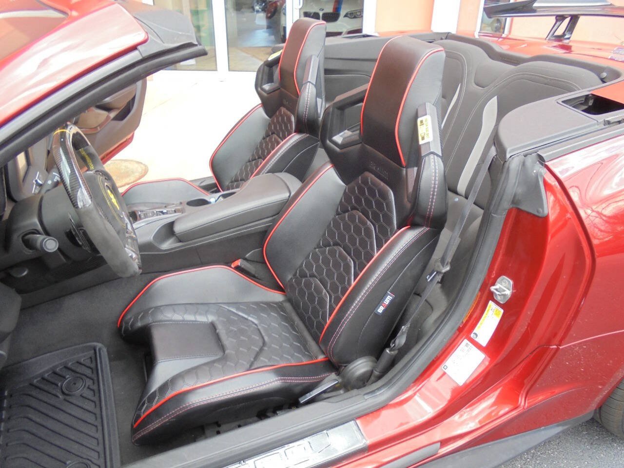 Used 2017 Chevrolet Camaro LT RWD image 9