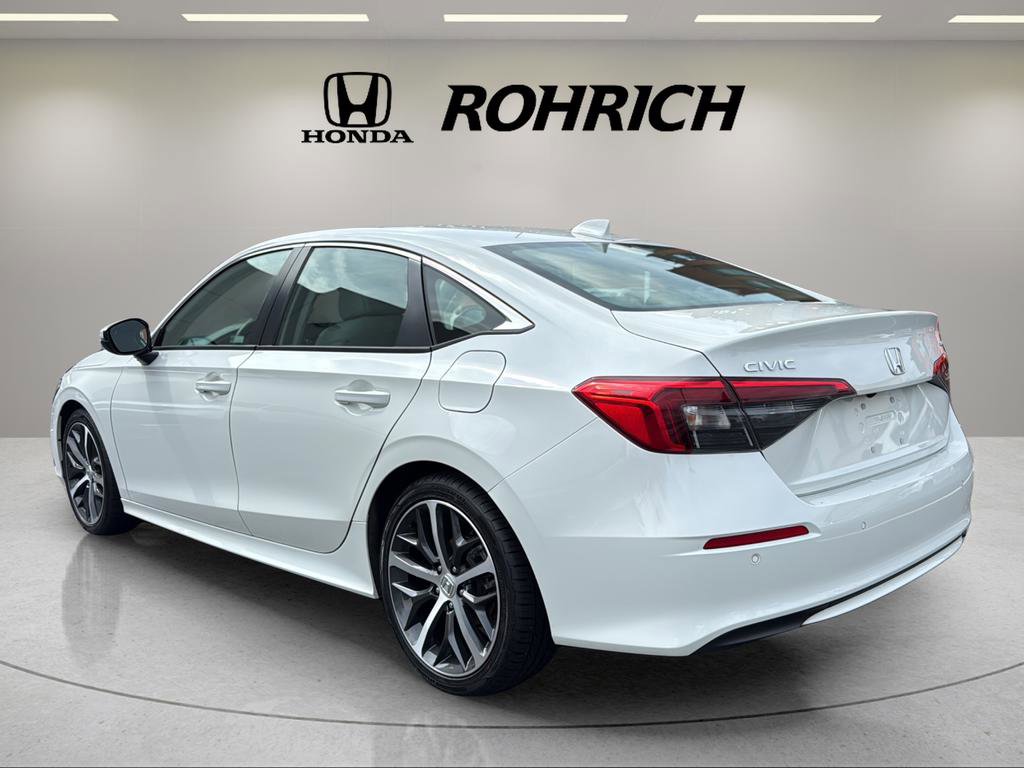 Used 2024 Honda Civic Touring image 8