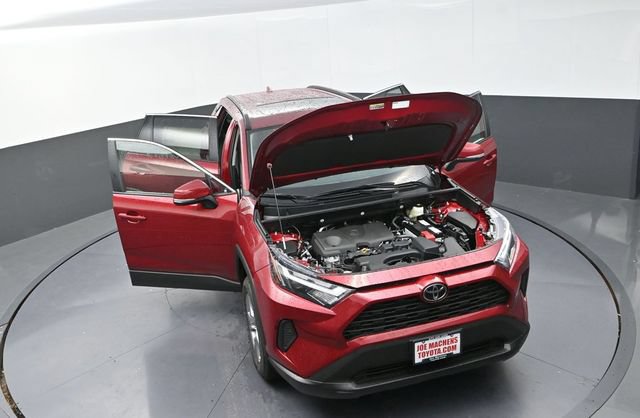 New 2025 Toyota RAV4 XLE w/ Convenience Package AWD/4WD image 36