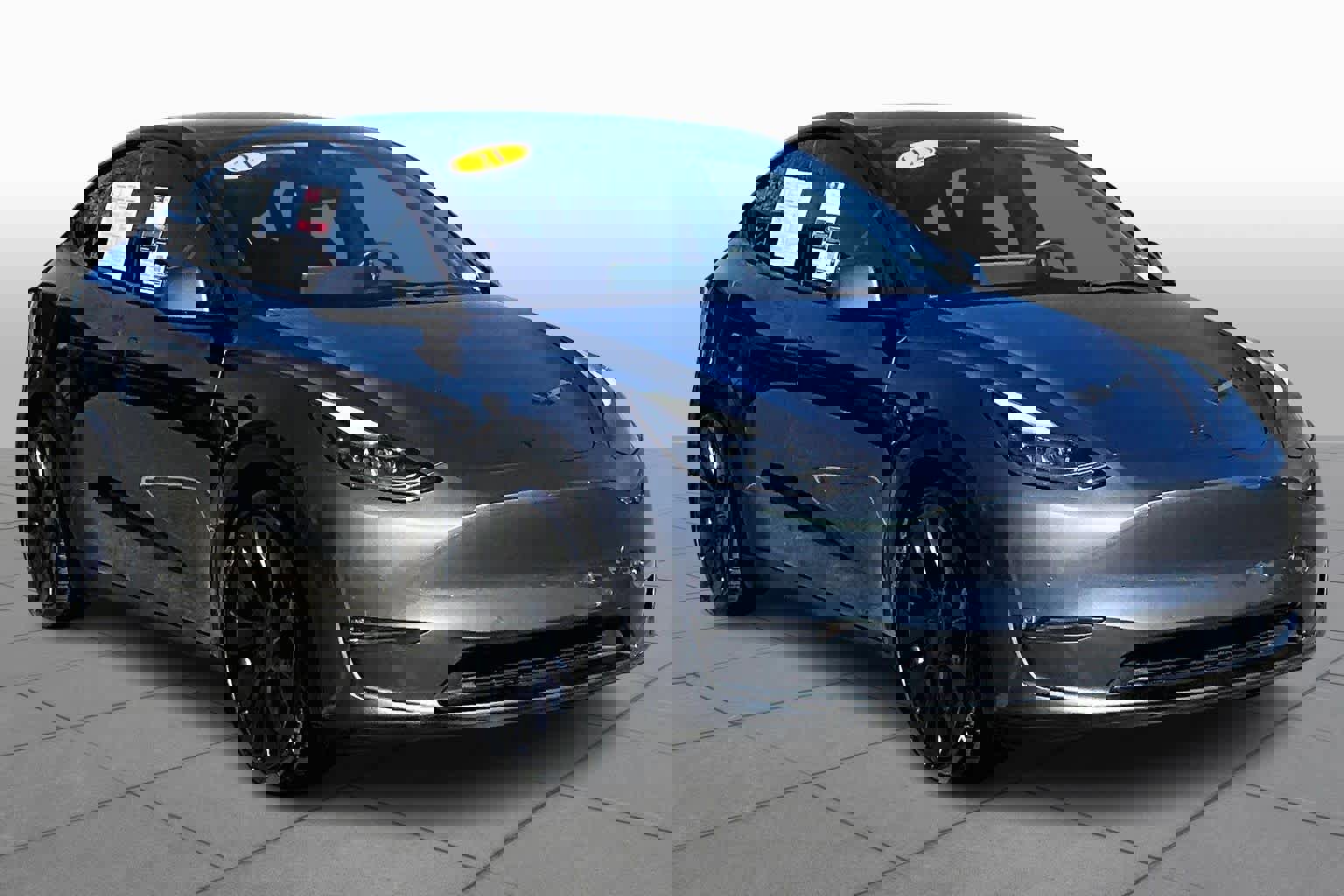 Used 2021 Tesla Model Y Performance image 3