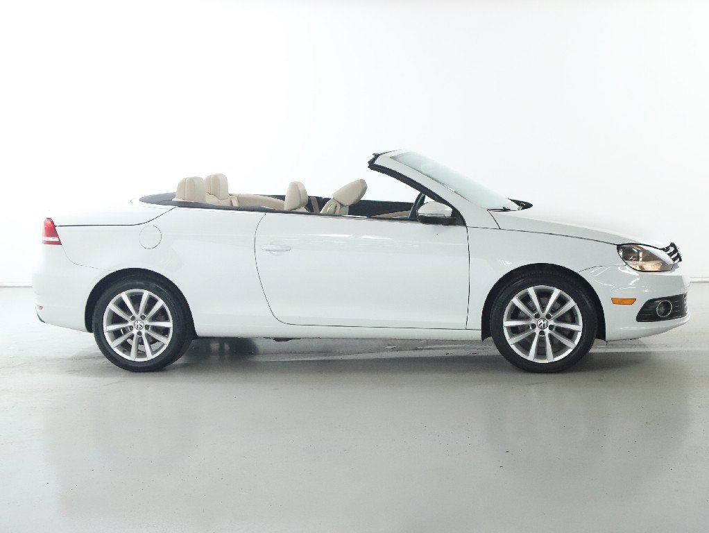 Used 2016 Volkswagen Eos Komfort image 12