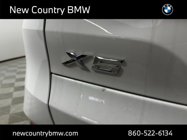 New 2026 BMW X5 xDrive50e w/ Climate Comfort Package image 10