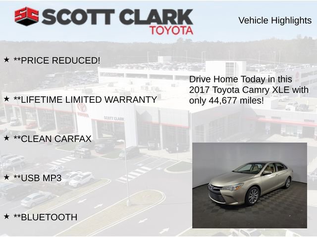 Used 2017 Toyota Camry XLE image 12