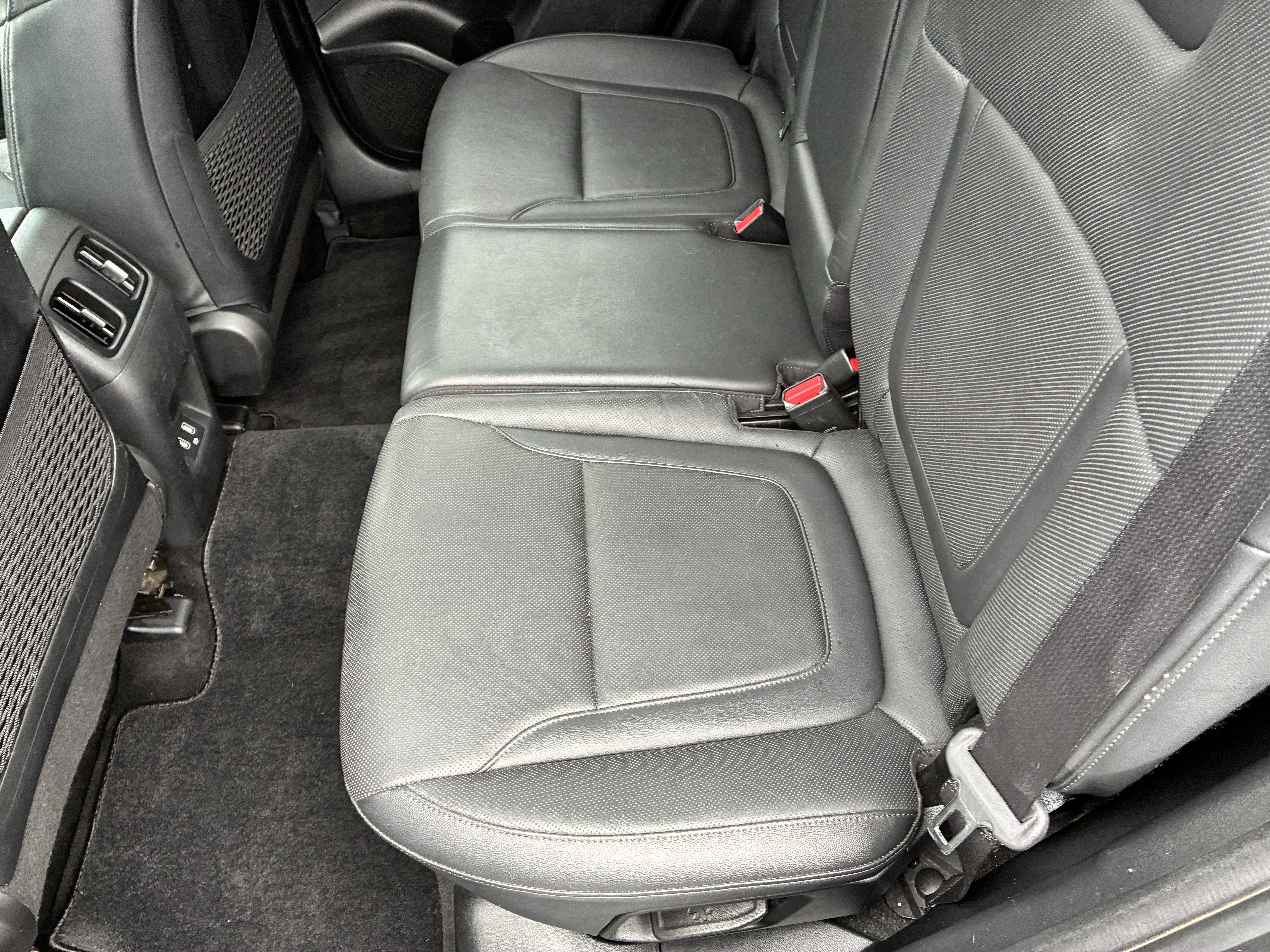 Used 2022 Hyundai Tucson Limited FWD image 13