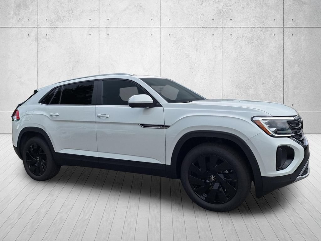 New 2026 Volkswagen Atlas Cross Sport SE FWD image 3