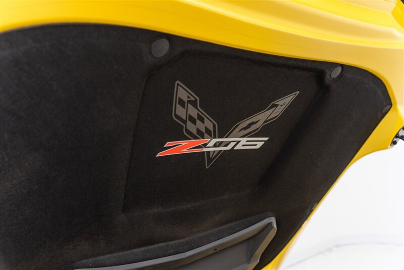 Used 2018 Chevrolet Corvette Z06 RWD image 71