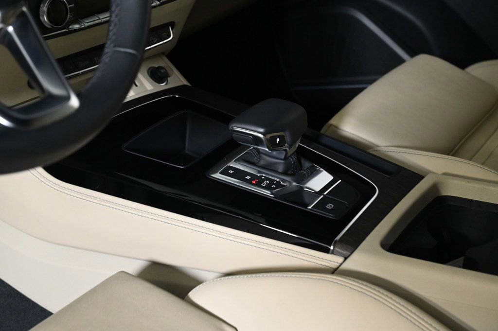 Certified 2025 Audi Q5 2.0T Premium Plus w/ Premium Plus Package image 20