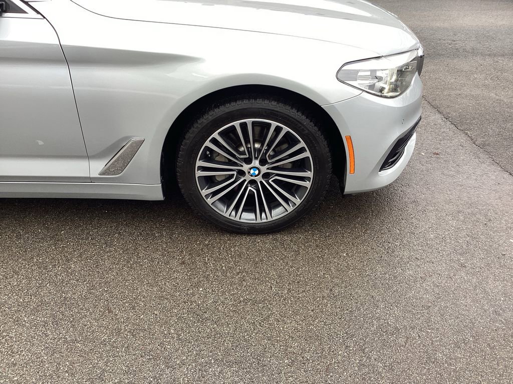 Used 2020 BMW 530i xDrive w/ Convenience Package image 29