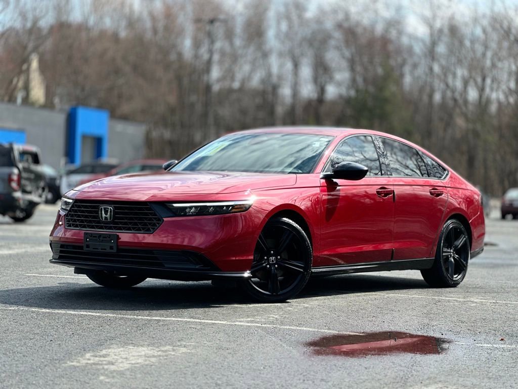 Used 2024 Honda Accord Sport image 1