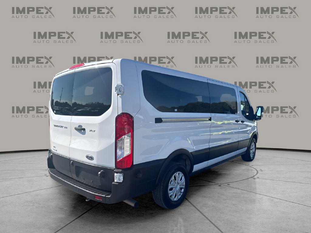 Used 2024 Ford Transit 350 XLT RWD image 5
