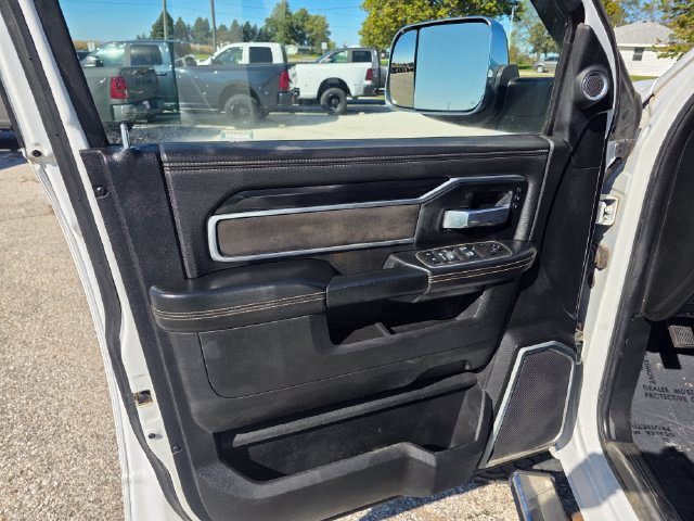Used 2022 RAM 2500 Laramie AWD/4WD image 19