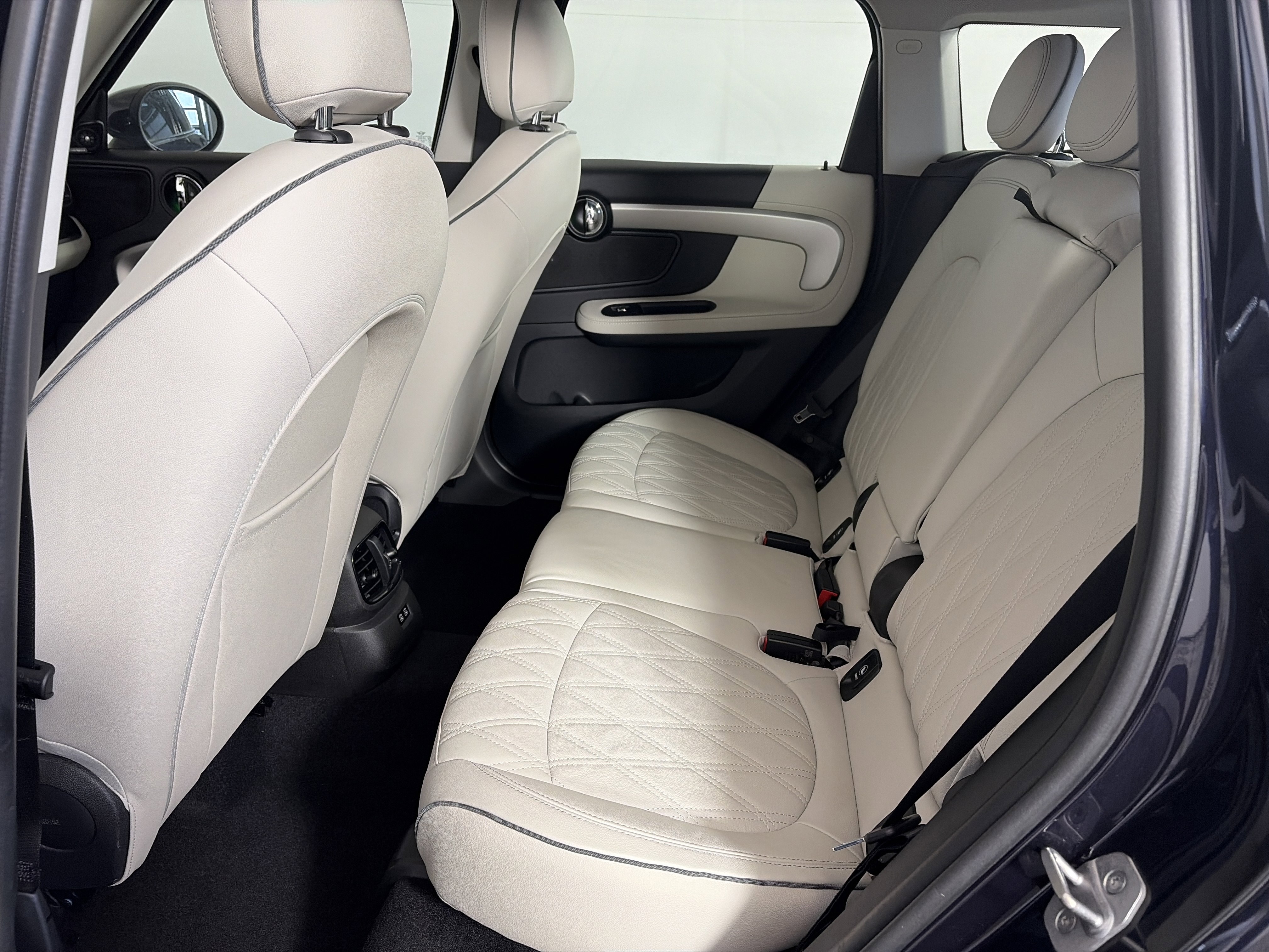 Used 2024 MINI Cooper Countryman S image 7