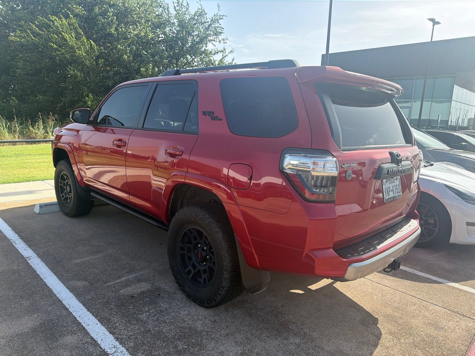 Used 2023 Toyota 4Runner TRD Off-Road Premium w/ Off Road Premium Plus Package AWD/4WD image 7