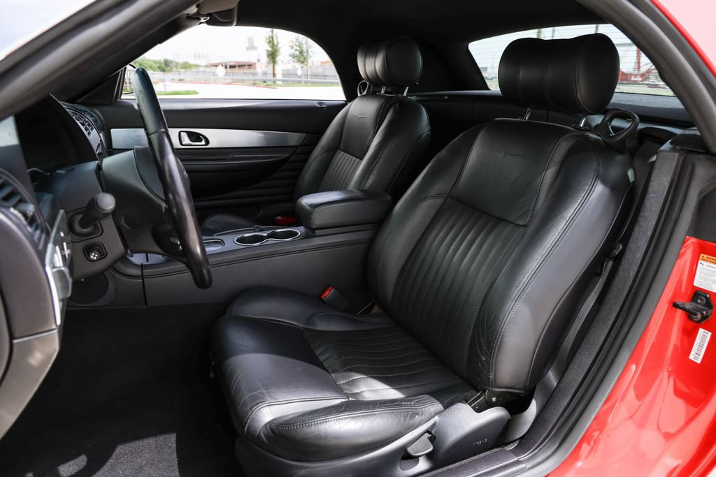 Used 2004 Ford Thunderbird RWD image 19