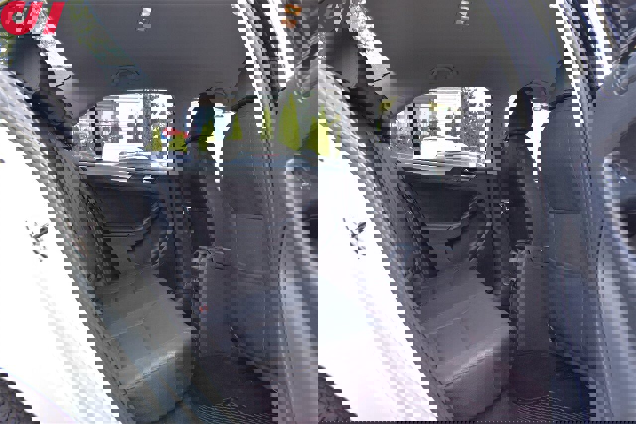 Used 2012 Volkswagen Jetta TDI w/ TDI Appearance Pkg image 19