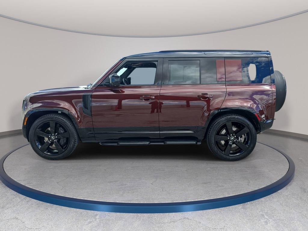 Used 2025 Land Rover Defender 110 Sedona Red Edition image 8