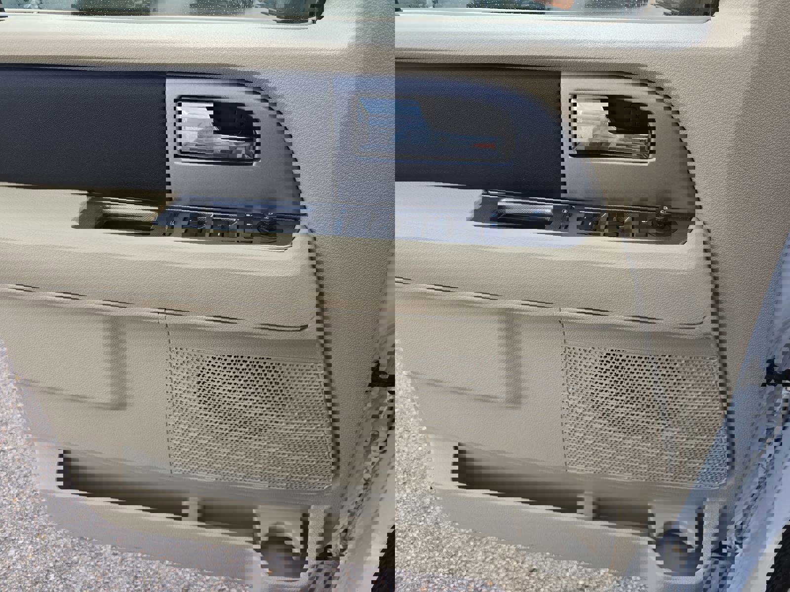 Used 2016 Ford Expedition EL XLT w/ Equipment Group 202A image 29