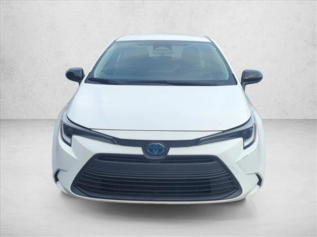 Used 2023 Toyota Corolla LE image 2