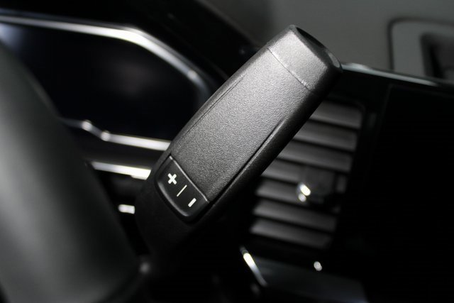 Used 2025 Chevrolet Silverado 1500 LT image 19