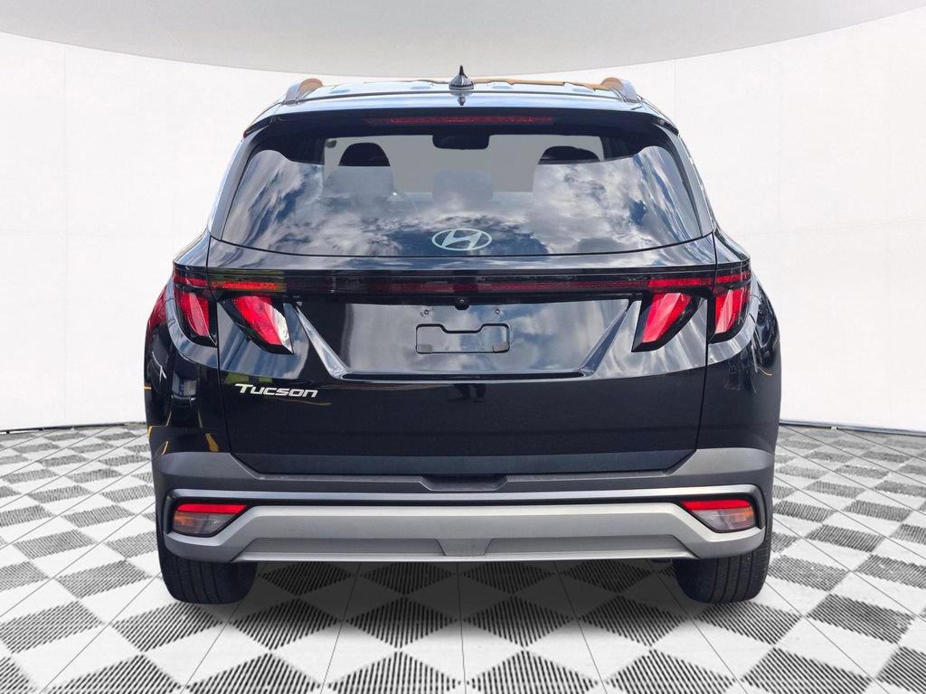 Certified 2025 Hyundai Tucson SEL FWD image 19