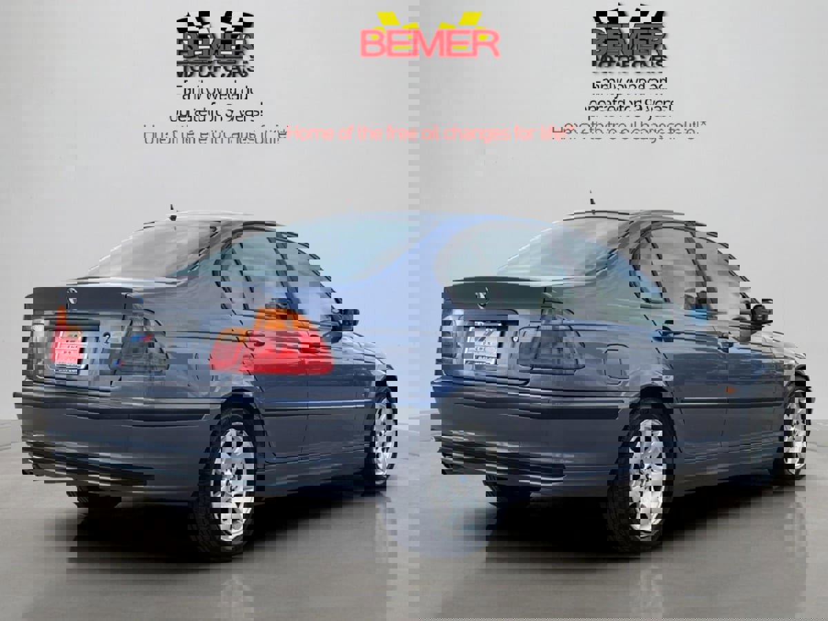 Used 2000 BMW 323i Sedan image 5