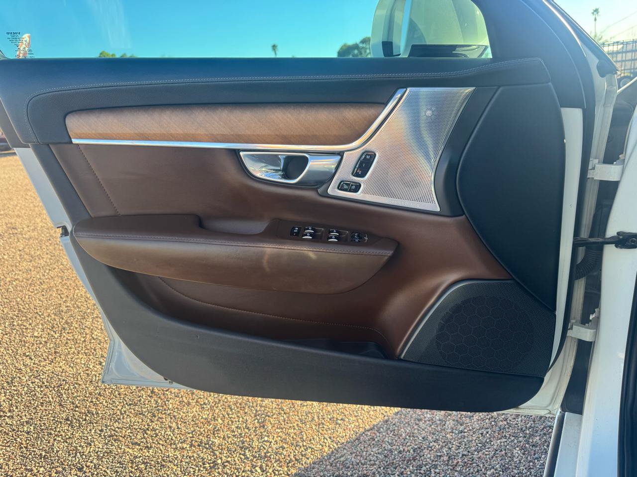 Used 2018 Volvo S90 T6 Inscription w/ Convenience Package AWD/4WD image 27
