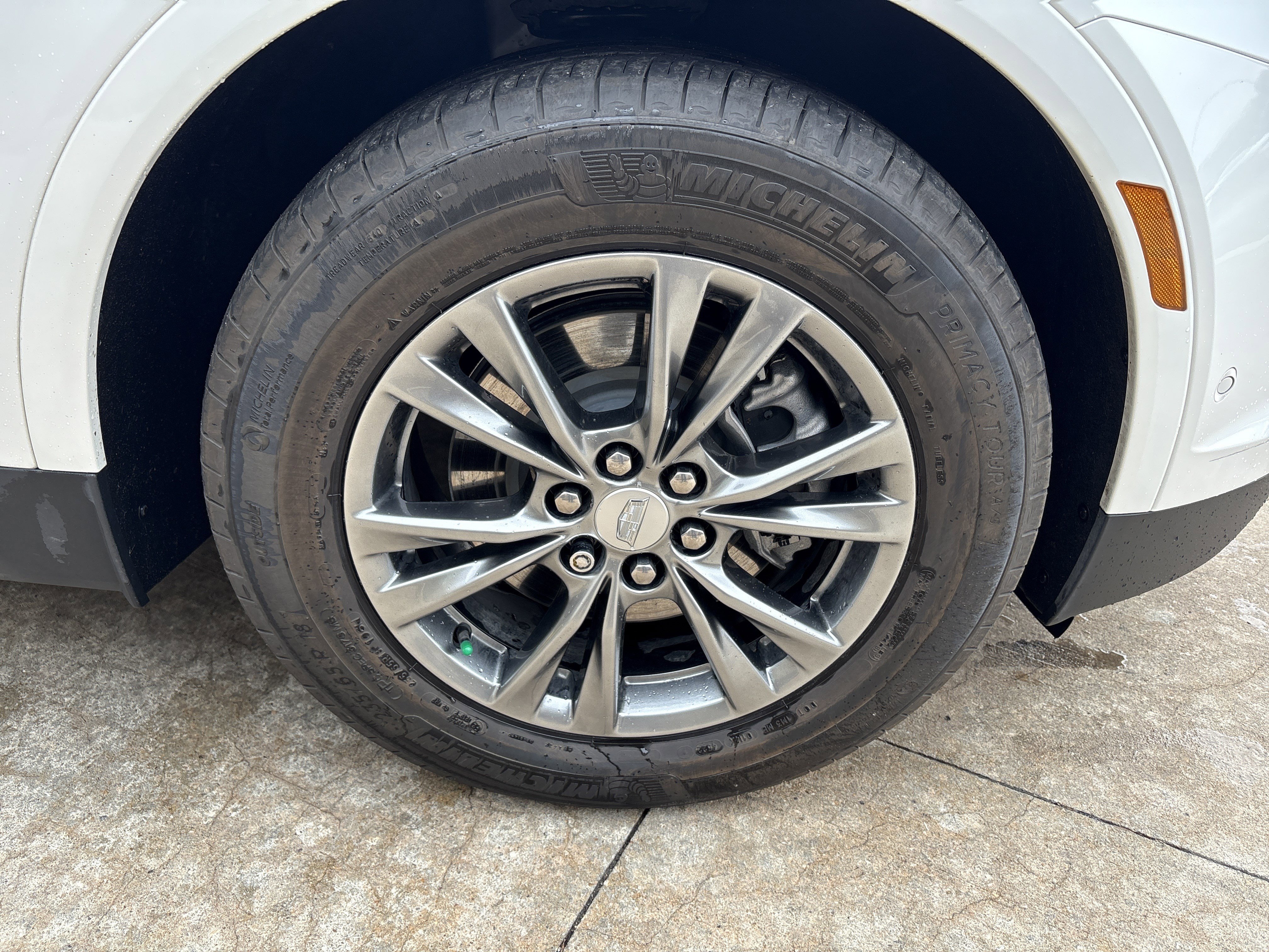 Used 2023 Cadillac XT5 Premium Luxury w/ Technology Package image 13