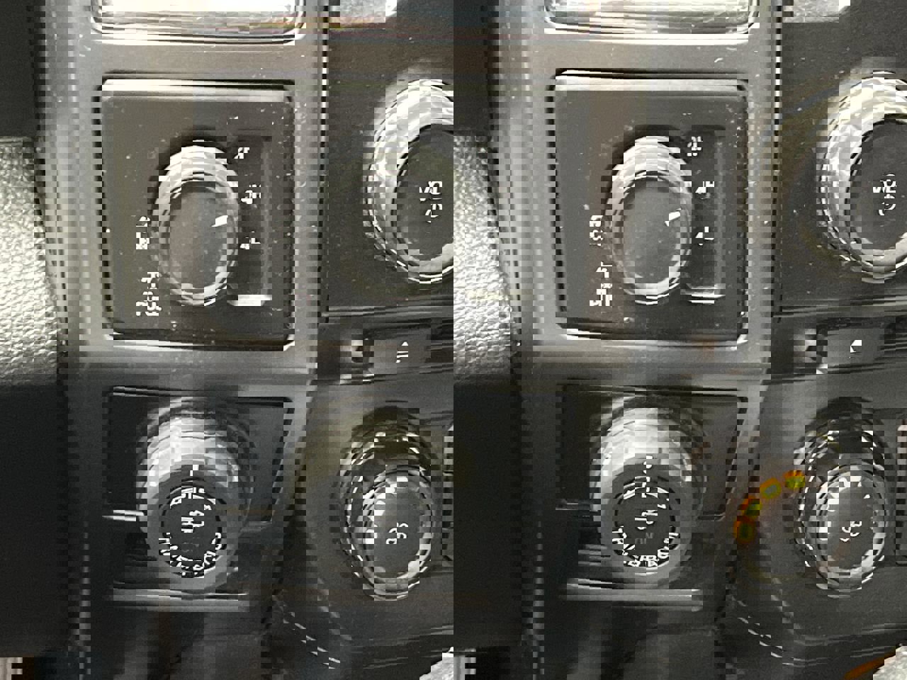 Used 2016 Ford F150 XLT w/ Equipment Group 302A Luxury image 17