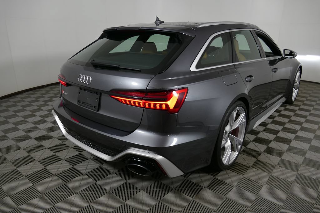 Used 2022 Audi RS 6 AWD/4WD image 7