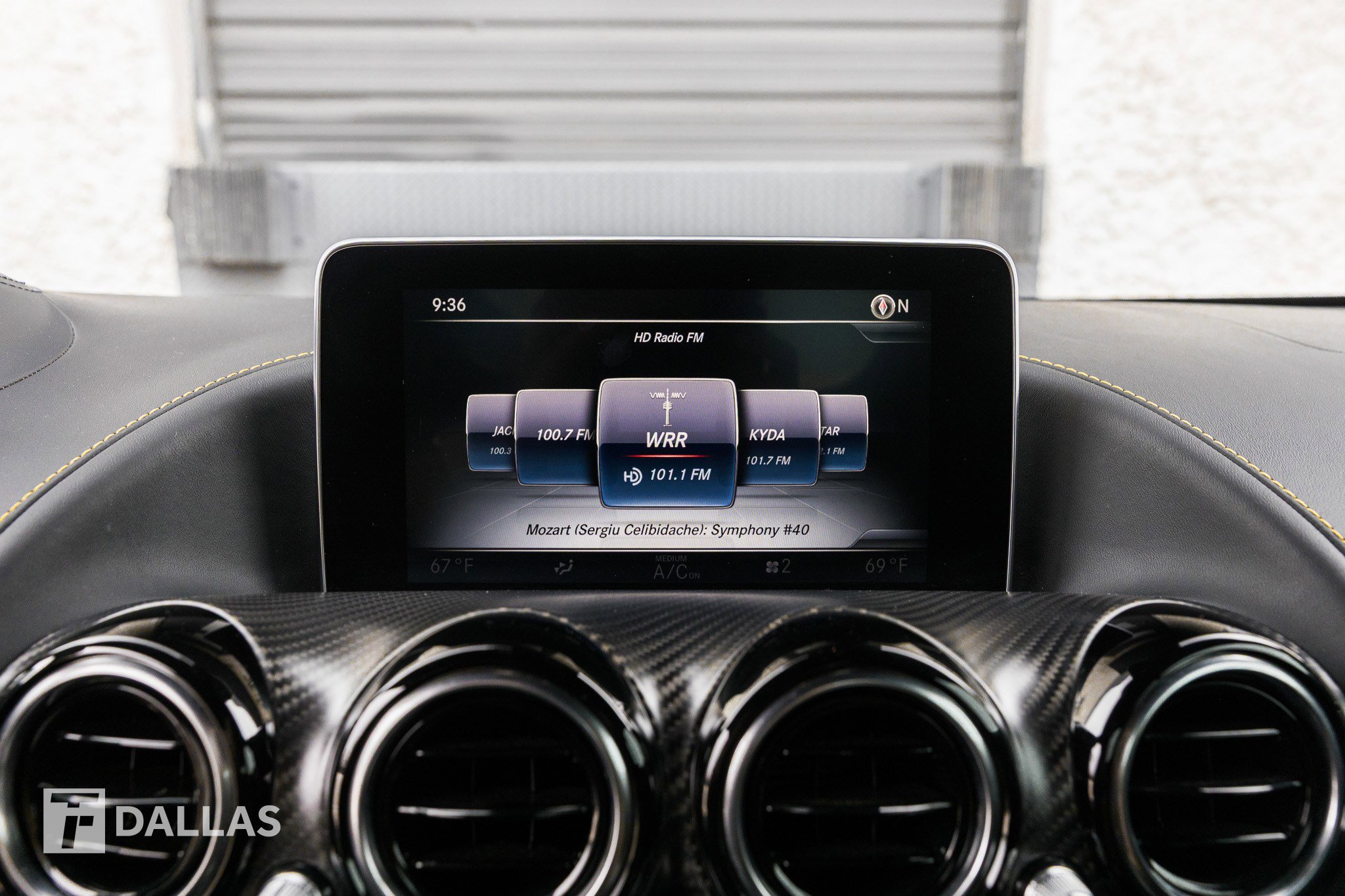 Used 2018 Mercedes-Benz AMG GT R image 31