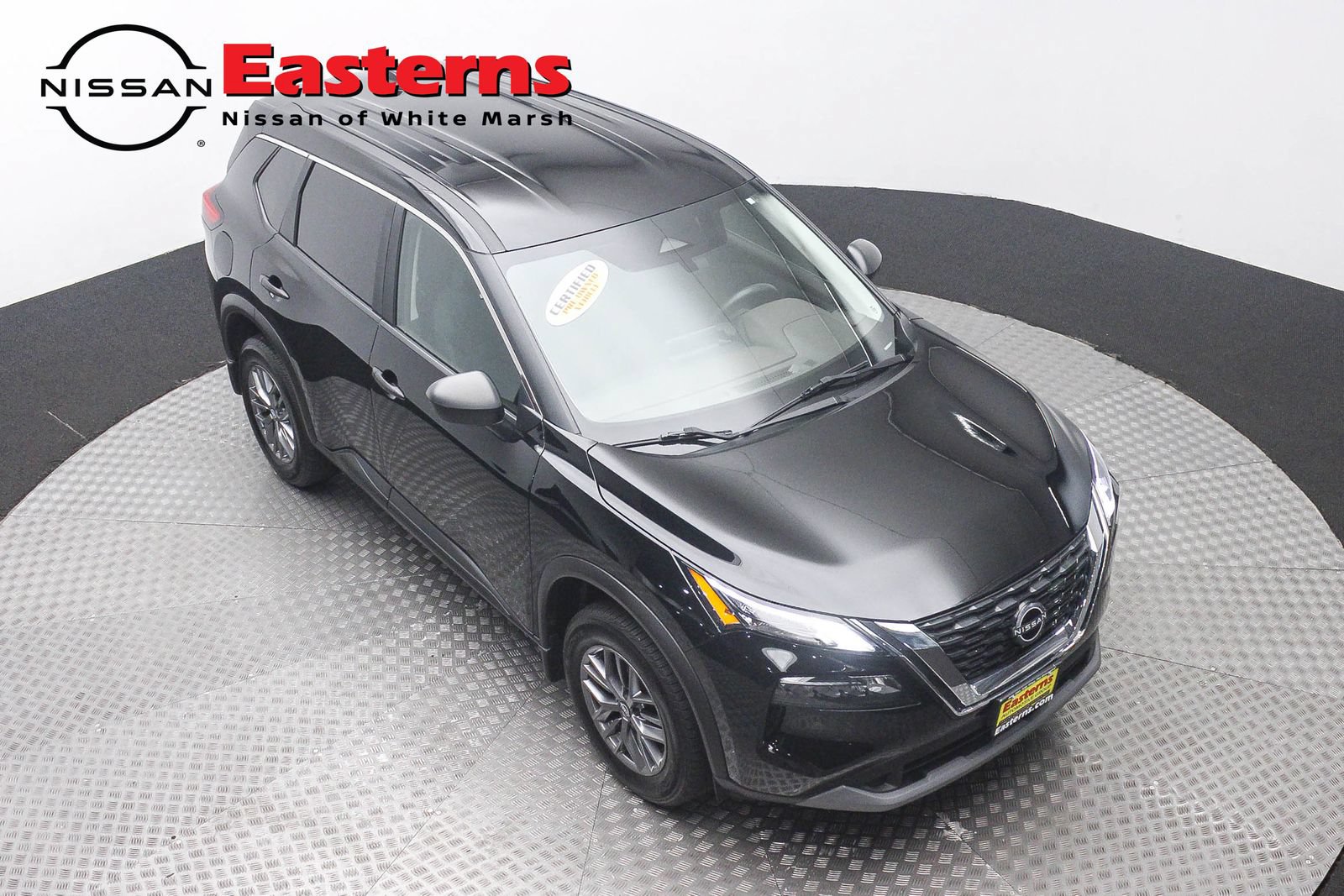 Used 2023 Nissan Rogue S AWD/4WD image 3