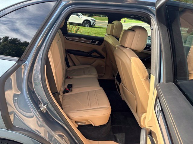 Used 2019 Porsche Cayenne S AWD/4WD image 24