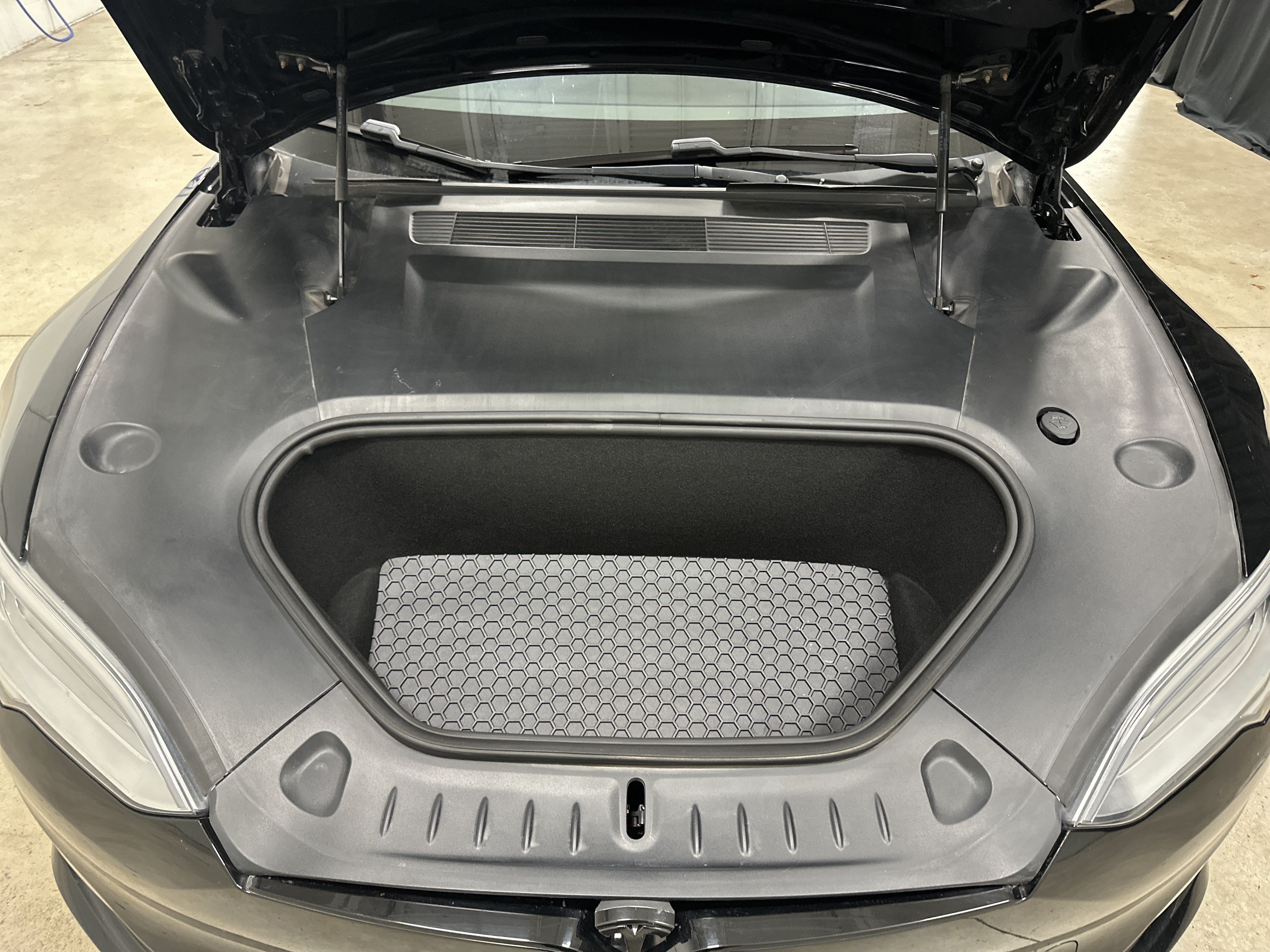 Used 2021 Tesla Model S Plaid AWD/4WD image 35