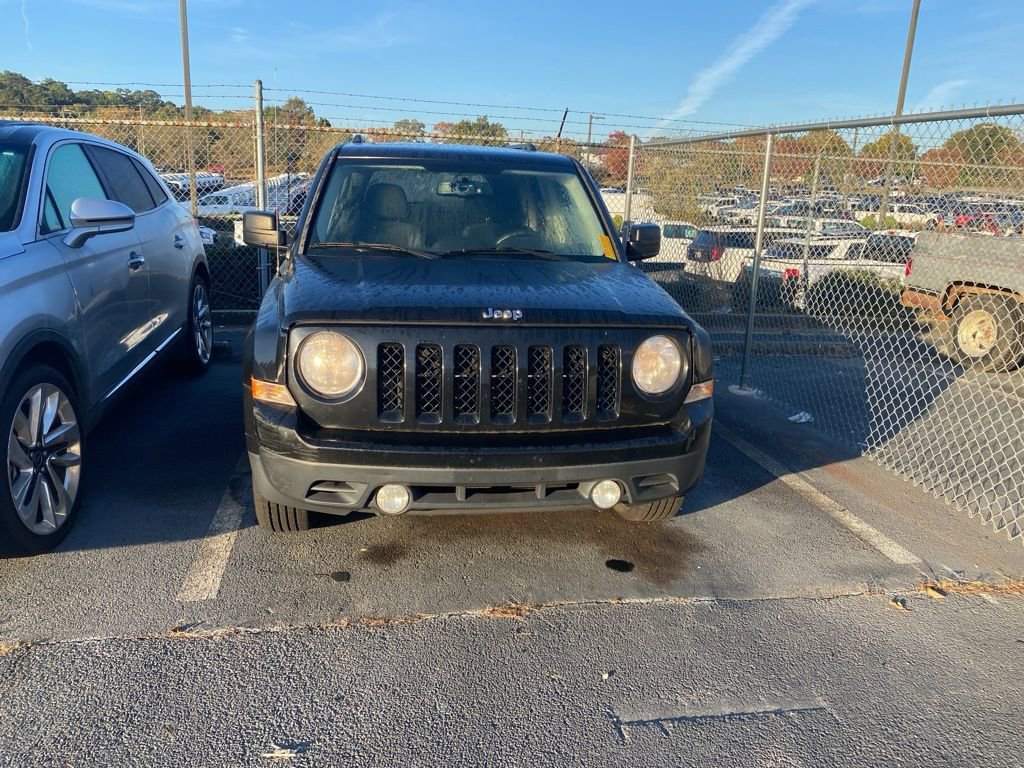 Used 2014 Jeep Patriot Latitude w/ Sun/Sound Group