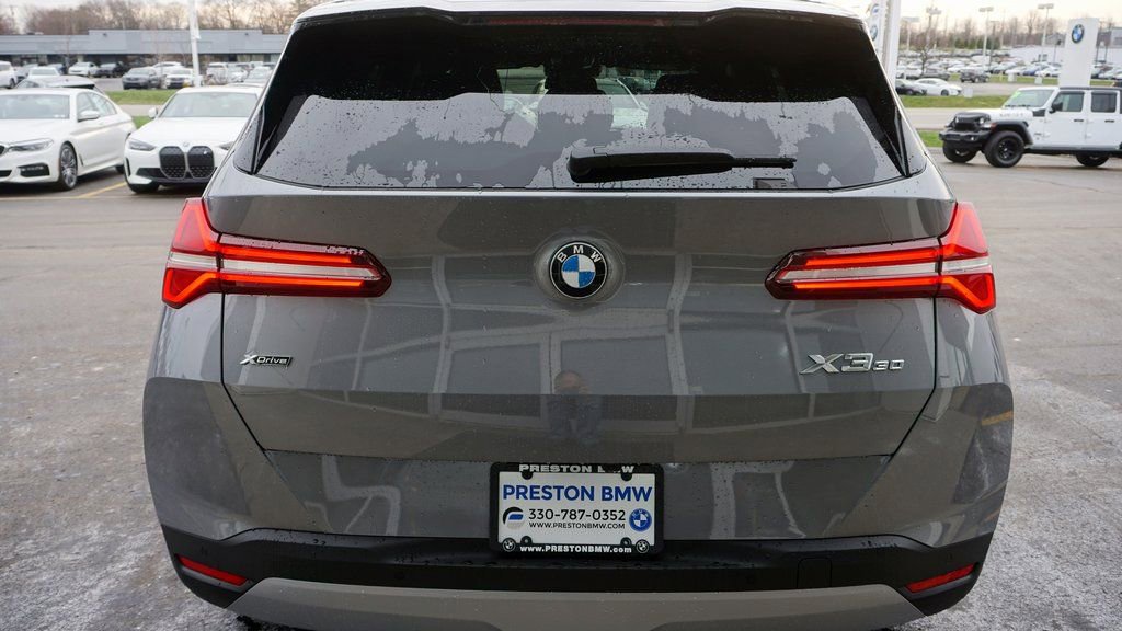 New 2026 BMW X3 xDrive30 w/ Premium Package image 4