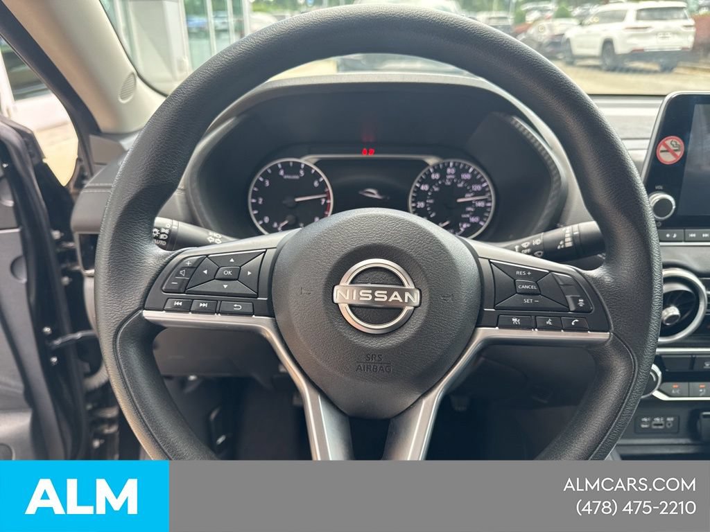 Used 2024 Nissan Sentra SV FWD image 15