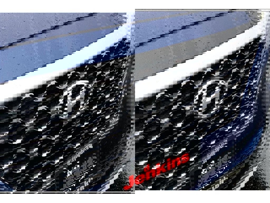 Used 2020 Hyundai Santa Fe SE image 30