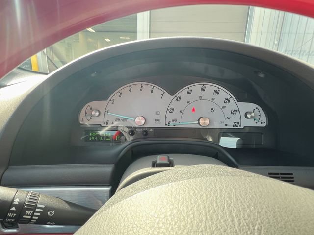 Used 2002 Ford Thunderbird image 22