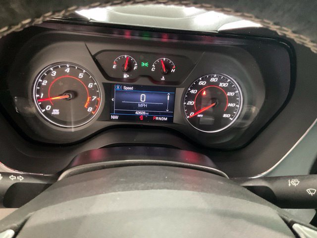 Used 2023 Chevrolet Camaro LT RWD image 7