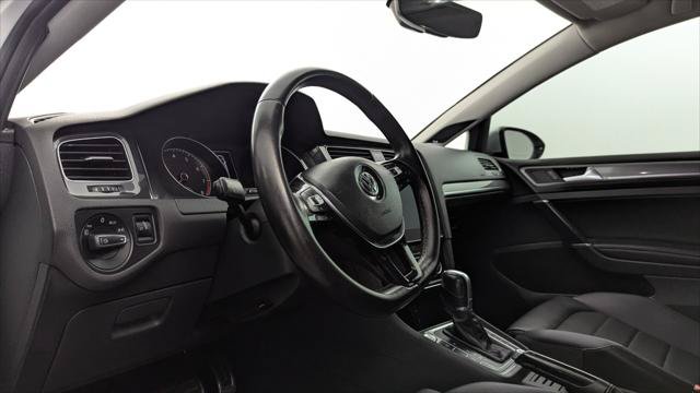 Used 2018 Volkswagen Golf Alltrack SEL AWD/4WD image 19