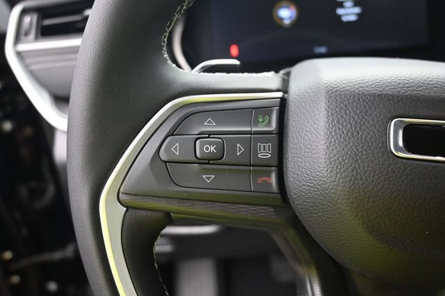 New 2026 Jeep Grand Cherokee Laredo X AWD/4WD image 17